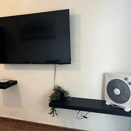 דירה Lovers From Heated Pool *