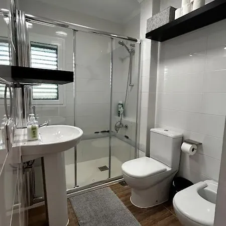 Lovers From Heated Pool * מספאלומס