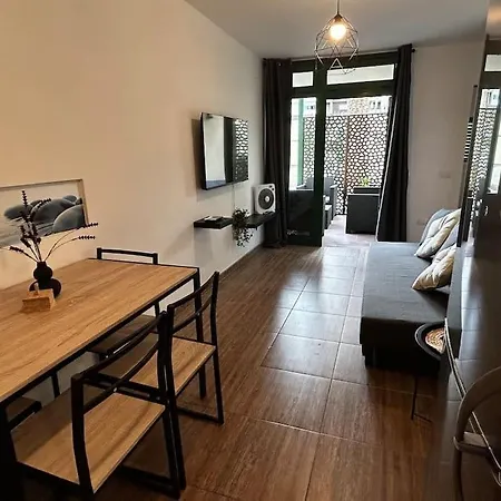 דירה Lovers From Heated Pool *